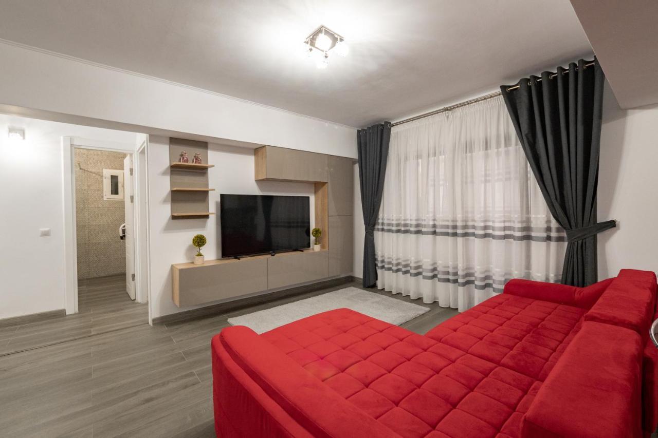 Luxury Ultracentral Pitesti Exterior photo